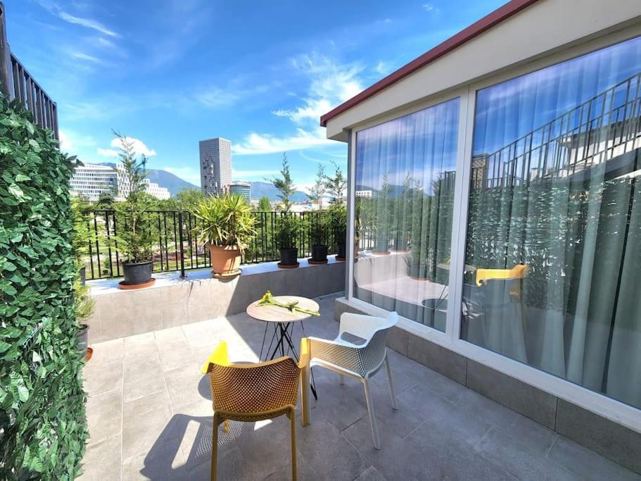 Penthouse With A City View تيرانا المظهر الخارجي الصورة