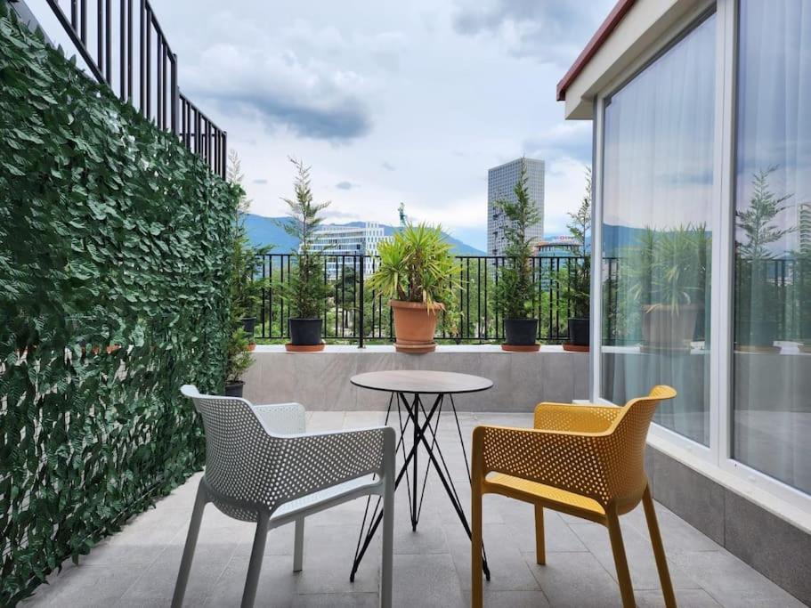 Penthouse With A City View تيرانا المظهر الخارجي الصورة